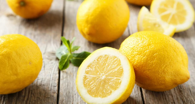 The Magic of Lemon: Revitalizing Your Shirt