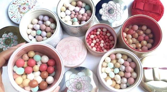 The Ultimate Guide: 12 Luxury Finishing Powders Your Makeup Routine is Missing