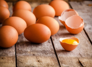 Why Women Should Eat 5 Eggs a Week