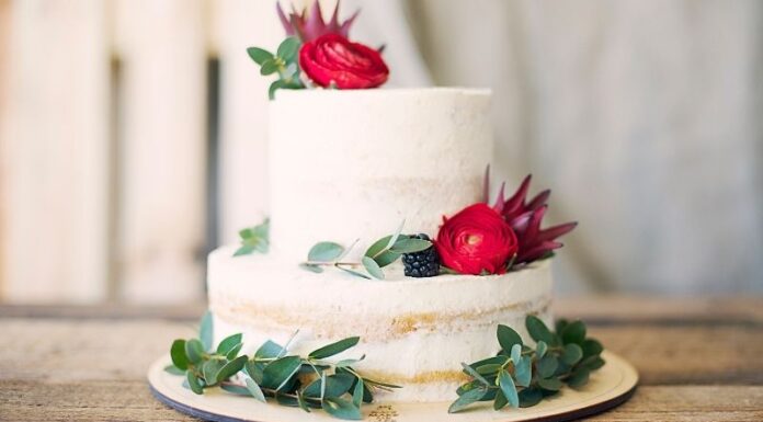 The Ultimate Guide to Anniversary Cakes: 25+ Meaningful and Sweet Designs