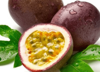 4 Delicious Recipes Featuring the Exotic Passion Fruit