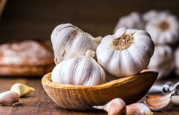 Avoid This Type of Garlic: A Warning for Consumers