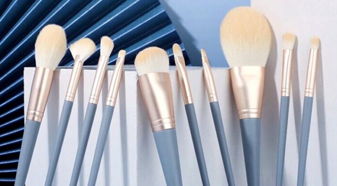 The Ultimate Guide: 7 Easy-to-Use Makeup Brush Sets Perfect for Beginners