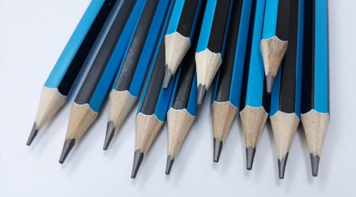 8 Easy Peasy Ways to Fix Your Zipper in a Jiffy