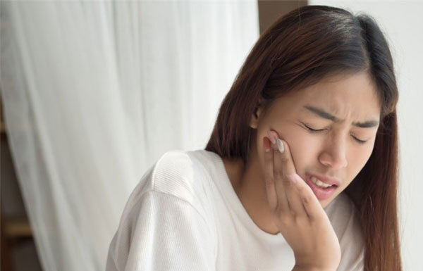The Ultimate Guide to Pain-Free Wisdom Tooth Emergence
