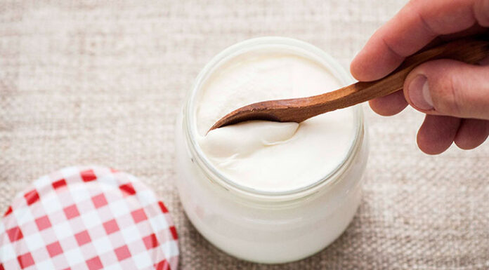 What’s the Best Time to Eat Yogurt?