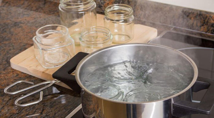The Ultimate Guide: How to Prevent Your Glassware From Cracking When Holding Boiling Water