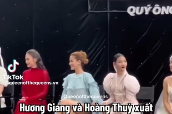 The New York Runway Rivalry: When Hoàng Thùy and Hương Giang Collide.
