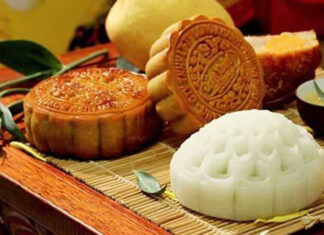 The Magic of Mid-Autumn Festival Delights: A Global Twist on Mooncakes