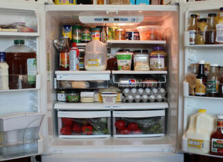 Improper Food Storage in the Fridge Can Lead to Spoilage