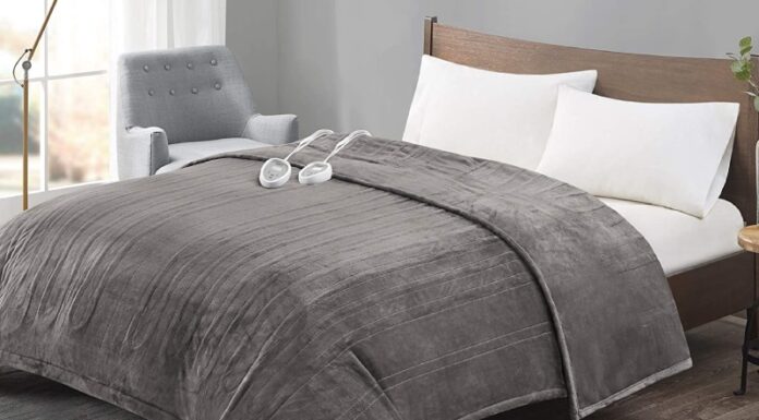 Is It Safe to Sleep With an Electric Blanket All Night? Expert Tips for Using Electric Blankets Right.