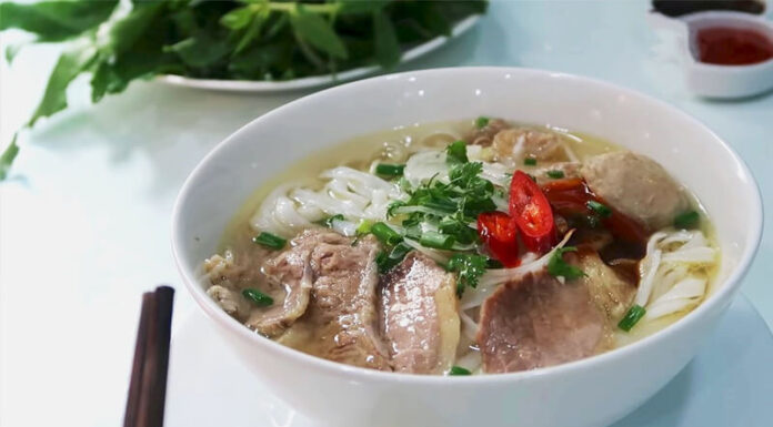 Delicacies of Nam Dinh: Top 15 Treats to Savour and Gift