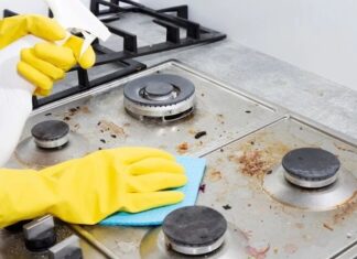 The Ultimate Guide to Removing Stubborn Grease Stains from Your Stovetop