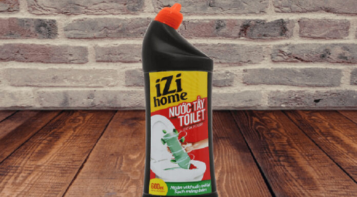 The Ultimate House Cleaning Kit: IZI HOME 5-Piece Set for a Spotless and Sparkling Home This New Year