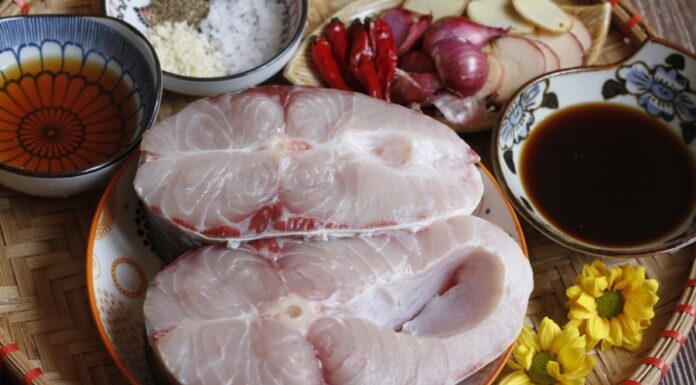 The Ultimate Guide to Cooking Carp: Achieving Tender, Flaky Flesh and Eliminating that Fishy Odor