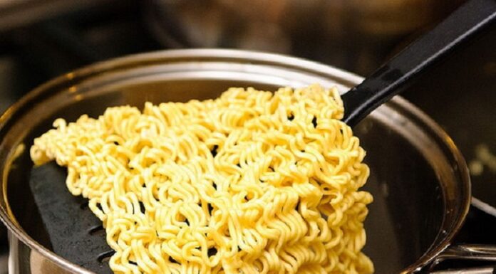 The Ultimate Guide to Mastering the Art of Instant Noodle Consumption