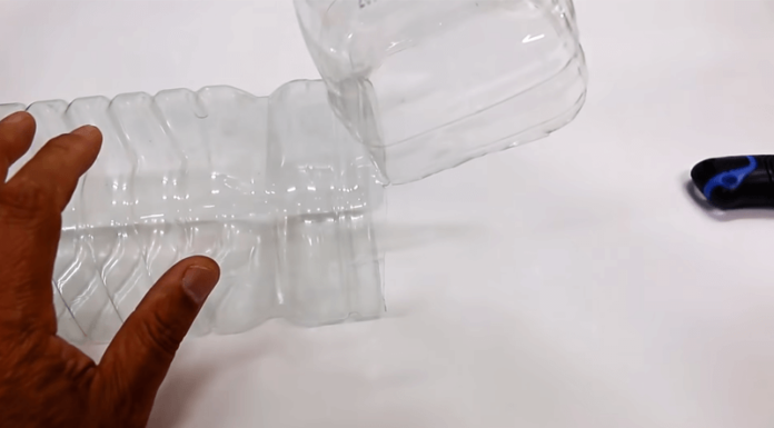 The Ultimate Guide to Mouse Trapping: How to Catch a Mouse with a Plastic Bottle and Chopsticks