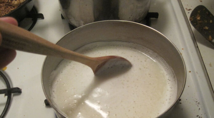 “The Ultimate Guide to Storing and Using Homemade Soy Milk”