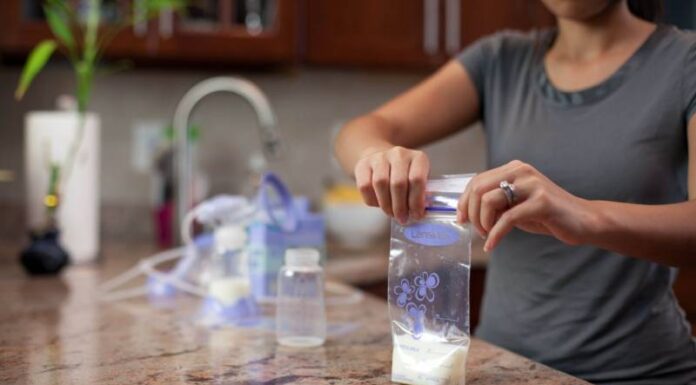 “The Ultimate Guide to Warming Breast Milk: Retaining Essential Nutrients”