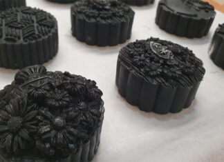 The Art of Crafting Delicious and Aesthetically Pleasing Bamboo Charcoal Mooncakes