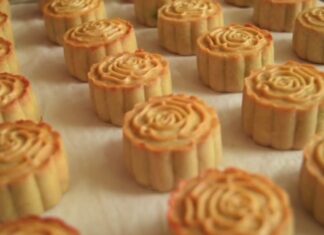 The Ultimate Guide to Making Delicious Mini Mooncakes at Home