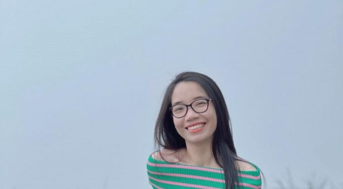 The Ultimate Guide to Making Delicious and Crisp Pickled Garlic Shoots: A Tasty, Tangy Treat That’s Perfectly Preserved