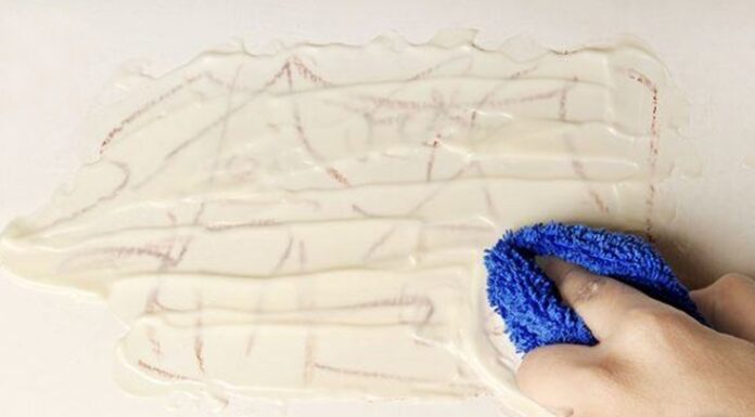 The Magic of Toothpaste: Removing Wall Stains with a Twist