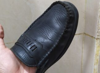 The Ultimate Shoe Shine: Revolutionizing Footwear Maintenance with an Unconventional Trick