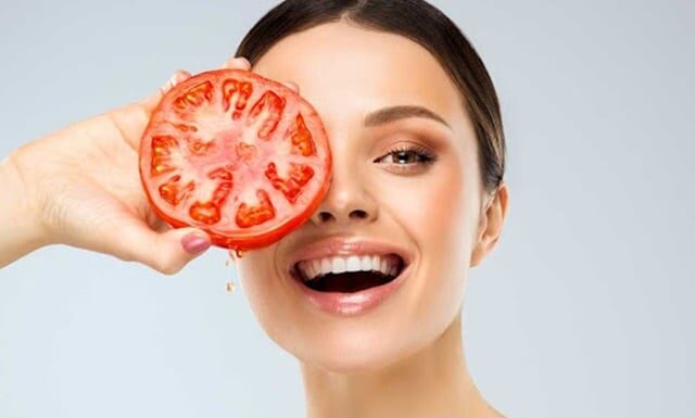 7 Tips for Glowing, Clear Skin This Summer