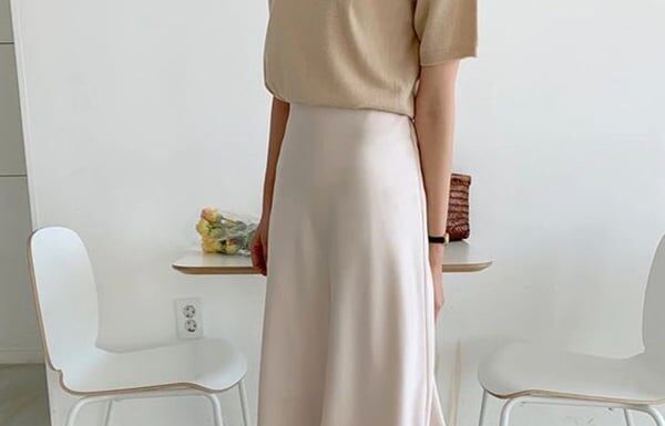 4 Timeless and Trendy Skirt Styles for Effortless Mixing and Matching