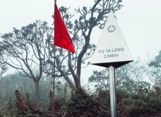 Conquering Pu Ta Leng Peak: An Adventure into Nature’s Splendour