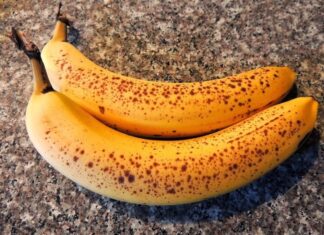 Can You Eat Bananas With Brown Spots?