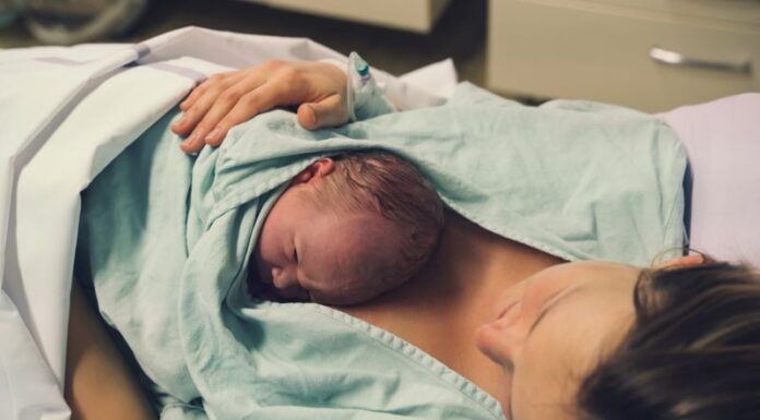 Should an Expectant Mother Visit Her Mother-in-Law? Tips for a Smooth Visit