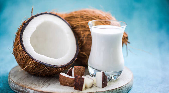 What is Coconut Milk? How to Distinguish and Store Coconut Milk.