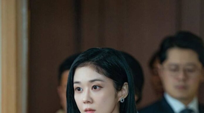 The Ultimate Face-off: A Comparison of Fashion Styles Among Leading Ladies in the Hottest Korean Divorce-themed Drama of 2024