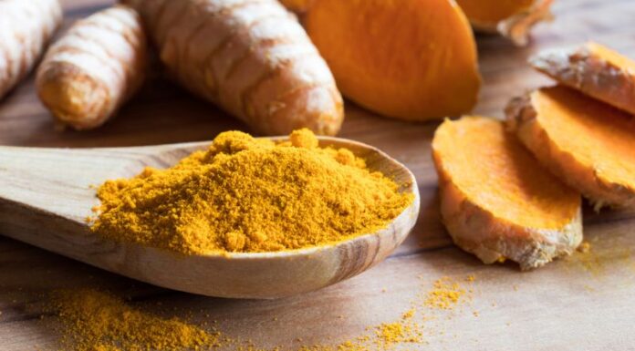 What is Curcuma Longa Root Extract in Cosmetics? Unlocking the Benefits.