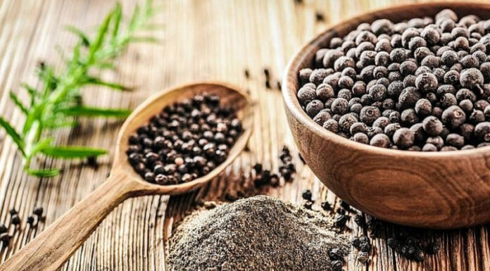 Today’s Peppercorn Price: Down Slightly by 500 VND, Lowest at 73,500 VND/kg