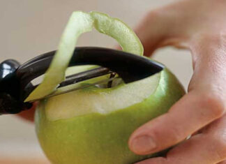 The Perfect Apple-Carving Display to Impress Your Guests