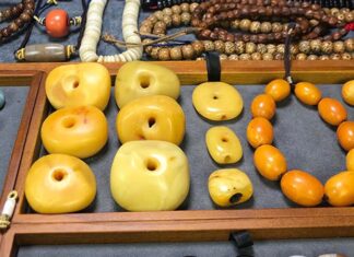 What is Amber Miel? The Benefits and Feng Shui Significance of This Stone