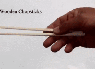 The Ultimate Mouse Trap: A Simple, Effective Method with Chopsticks and a Plastic Bottle
