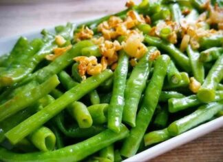 The Secret to Perfectly Crisp and Aromatic Stir-fried Beans: Mastering the Art of Stir-frying Without Overdoing It