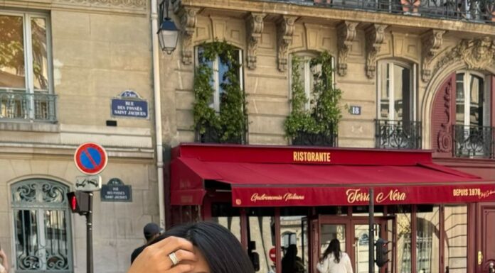 The Ultimate Summer Style Guide: Lisa from BLACKPINK Serves Up Fresh and Easy Fashion Inspo