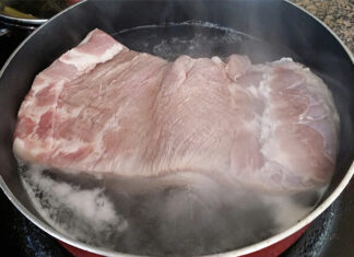 The Ultimate Guide to Meat Preparation: A Surprising Alternative to Boiling Water for a Truly Clean Meat Experience