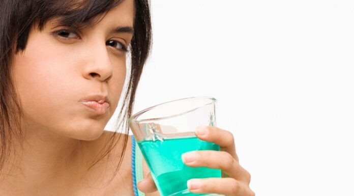 The Ultimate Guide to Mouthwash: Everything You Need to Know