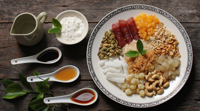 Crafting the Perfect Moon Cake: Avoiding Common Pitfalls