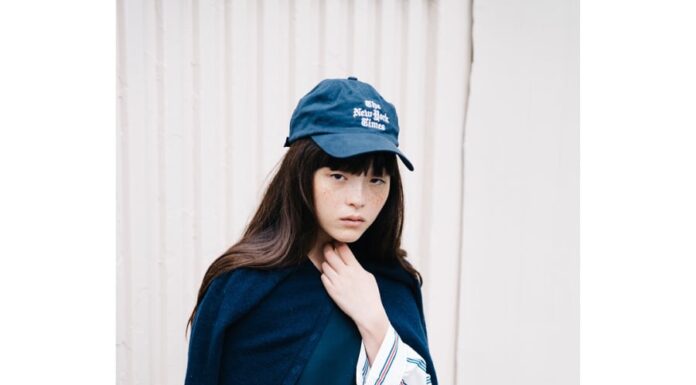 The Ultimate Guide to Mastering the Art of Japanese It-Girl Style: Simplify Your Wardrobe with Effortless Chic
