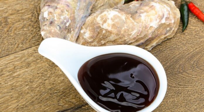 What is Hoisin Sauce? A Guide to Using and Choosing This Flavorful Condiment