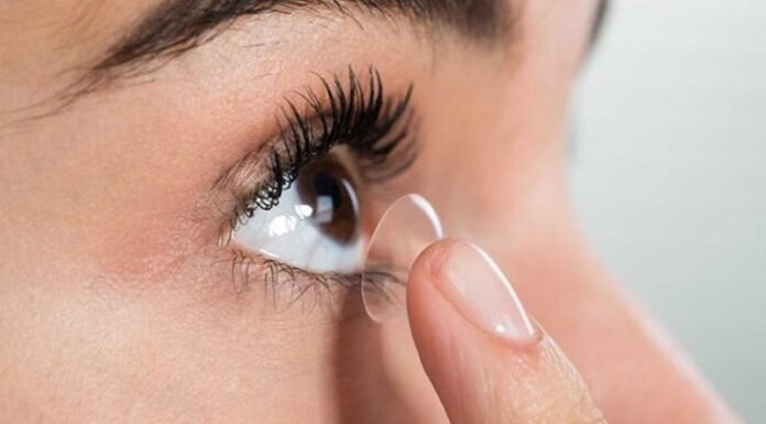 The Ultimate Guide to Buying the Perfect Lens for a Natural, Bigger Eye Look