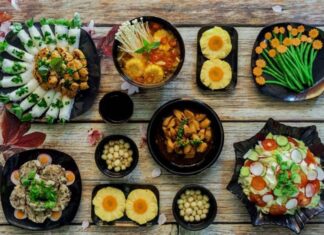 The Ultimate Guide to Rằm tháng 7: Offerings, Rituals, and Timing