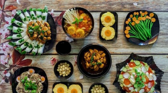 The Ultimate Guide to Rằm tháng 7: Offerings, Rituals, and Timing